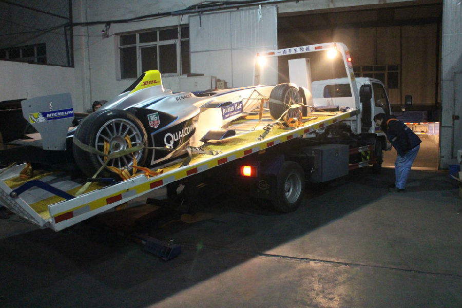 圆满完成进口F1方程式赛车运输任务